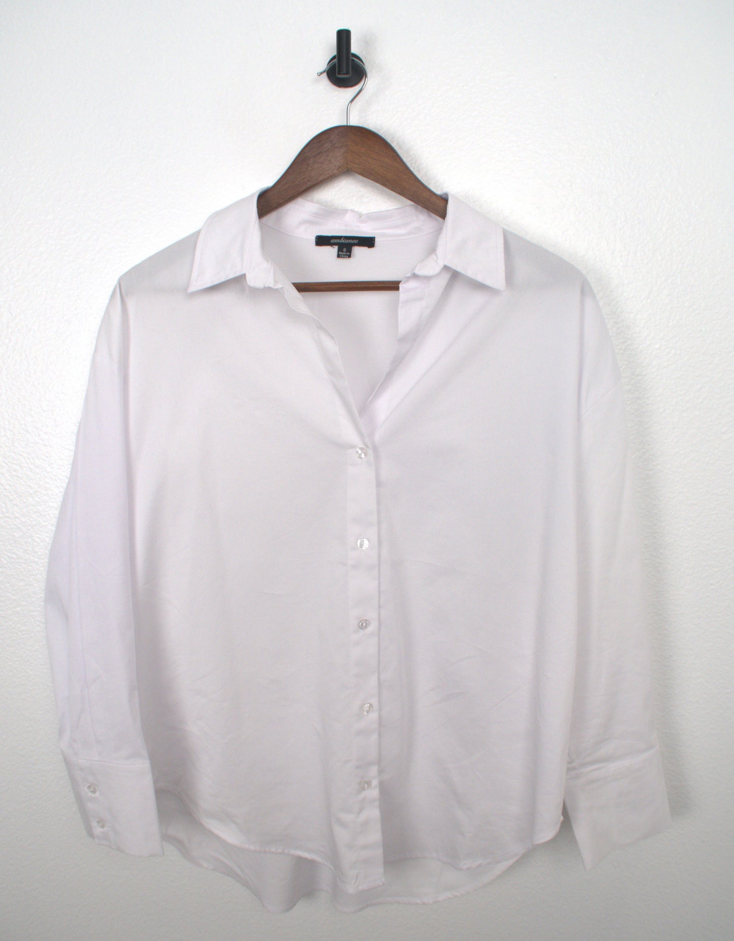 The Business Poplin Button Down Basic Shirt