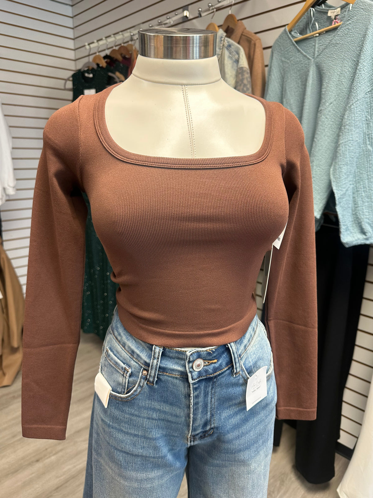 Ribbed Long Sleeve Crop