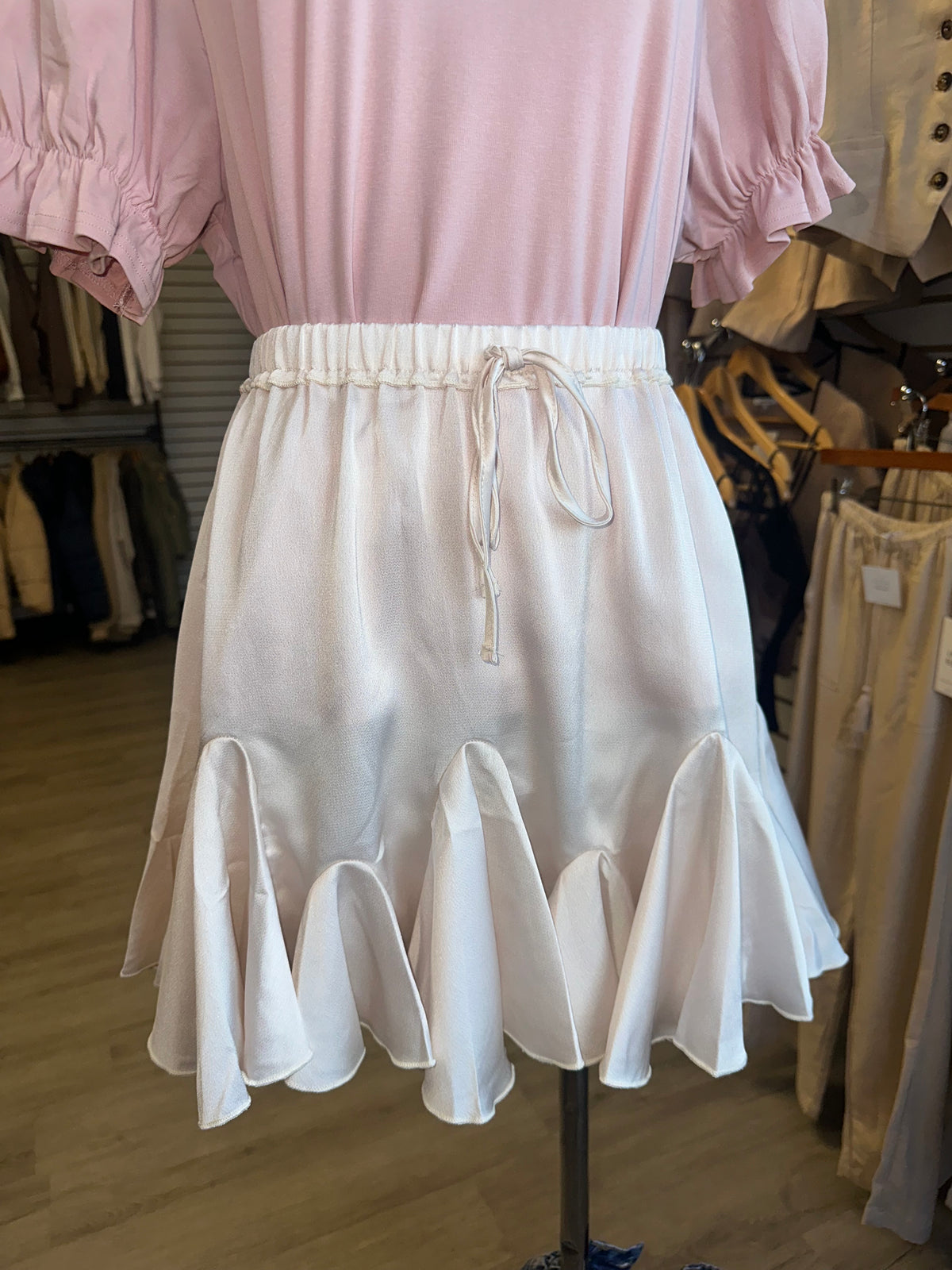 Umgee Light Beige Flowy Skirt