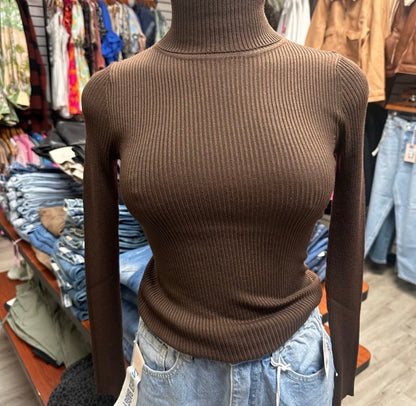 Ribbed Turtle Neck