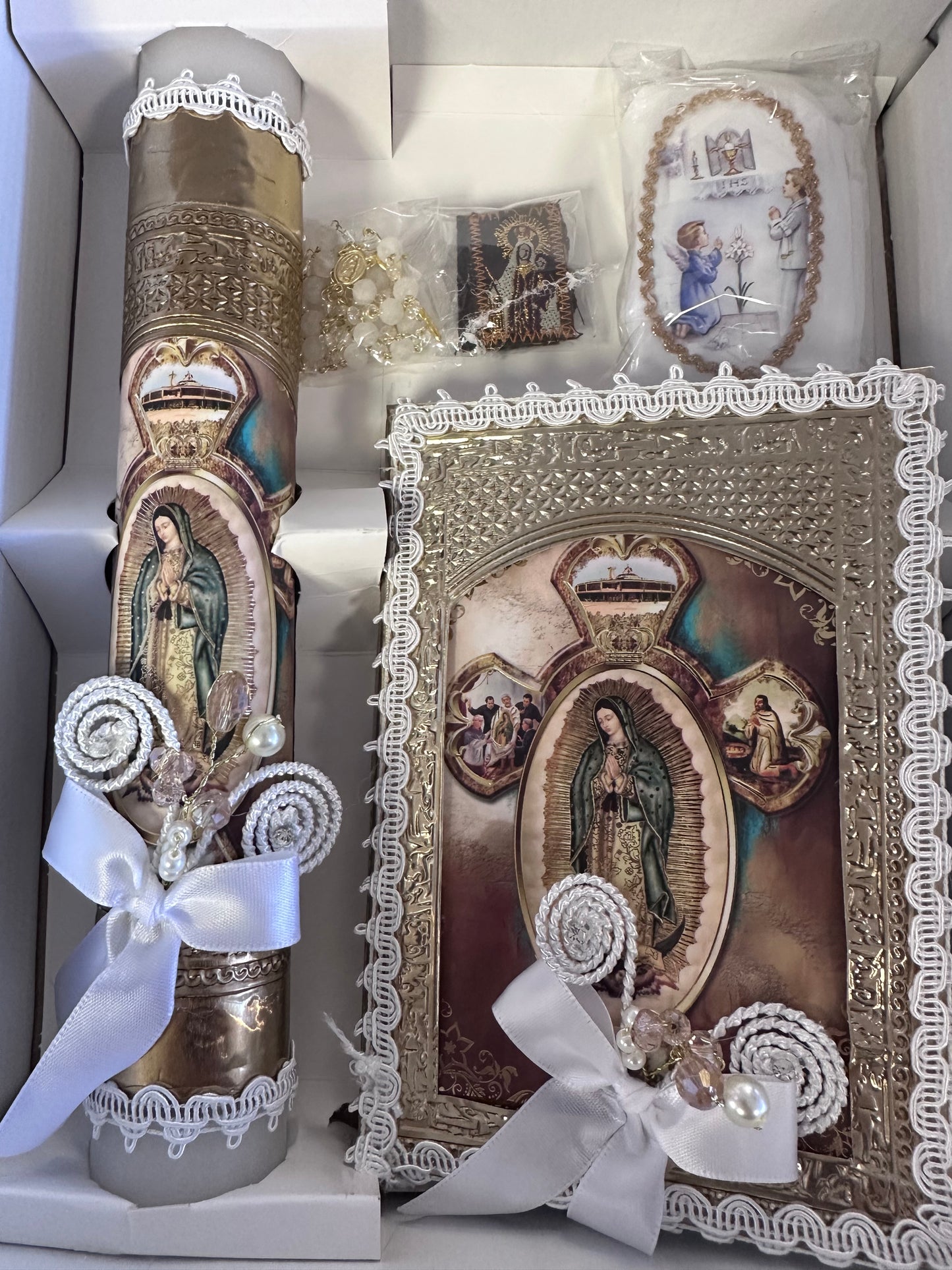 Gold Communion Virgin Mary Candle Set