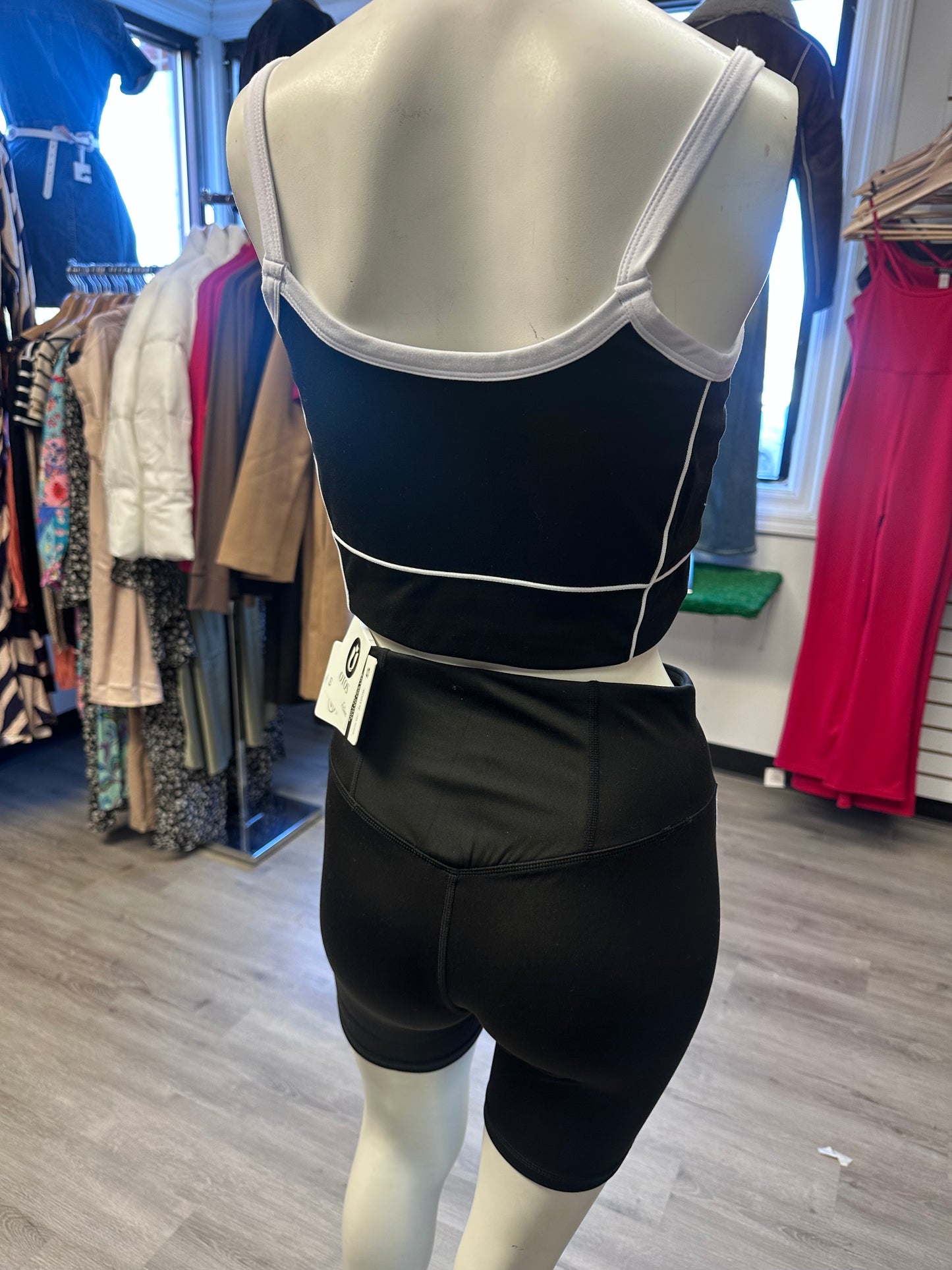 Black 2 Piece Athletic Pilates Yoga Set