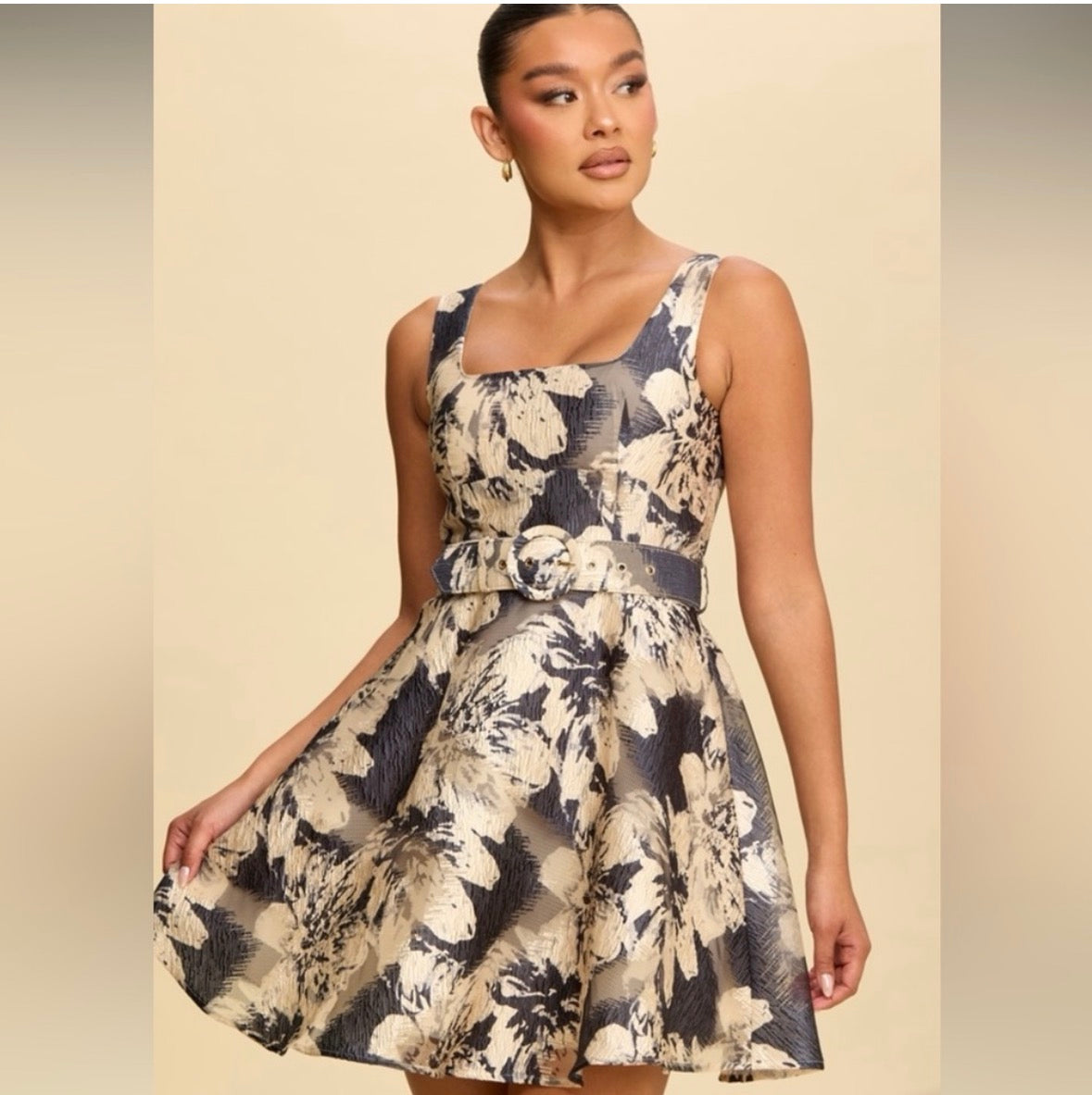 Black Floral Fit and Flare Short Dress