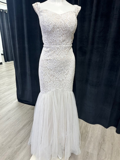 Elegant Fishtail Floor Length Off Shoulder Wedding Dress