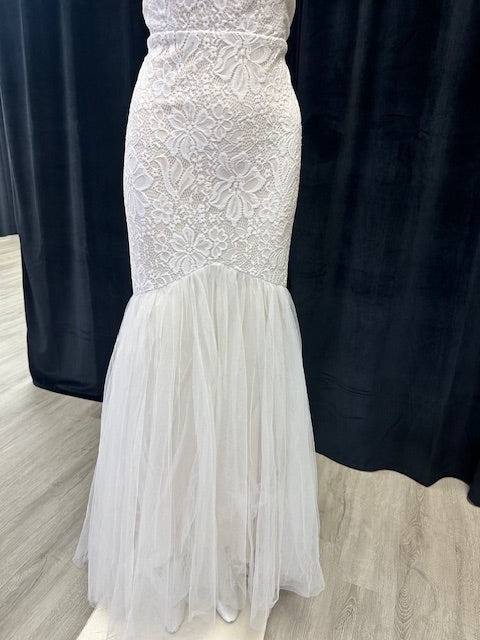 Elegant Fishtail Floor Length Off Shoulder Wedding Dress